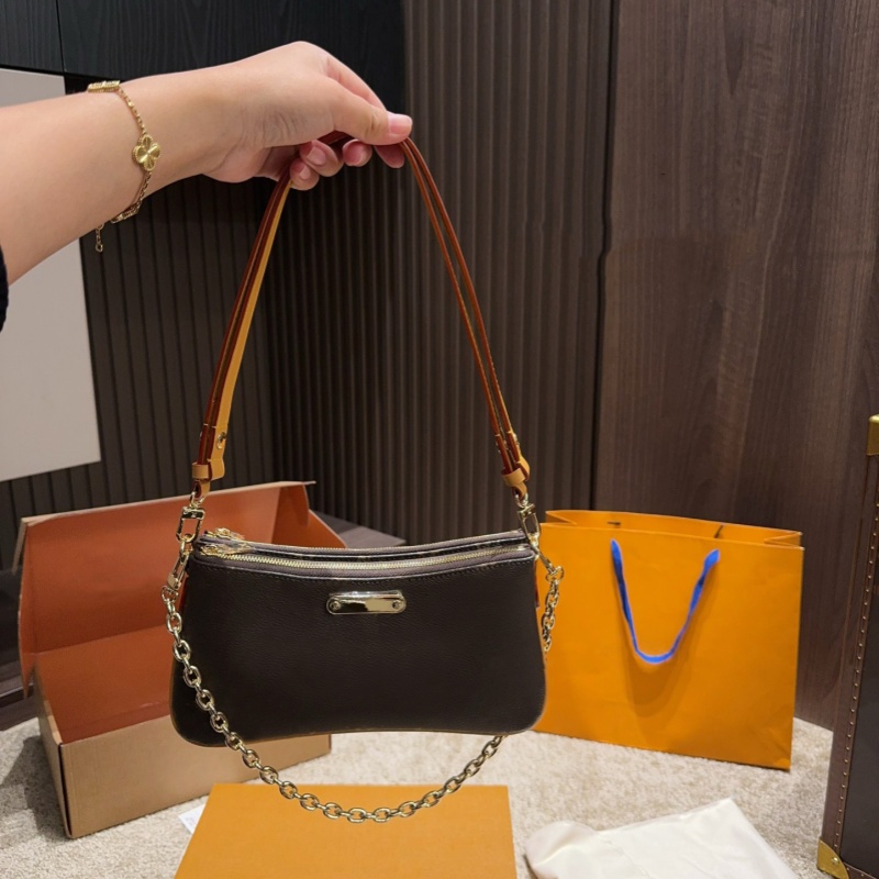 Top designer Liv pochette Hobo Chain Handbag Women Leather Shoulder bag sleek design Denim Crossbody Purse Lady Classic Luxury Clutch