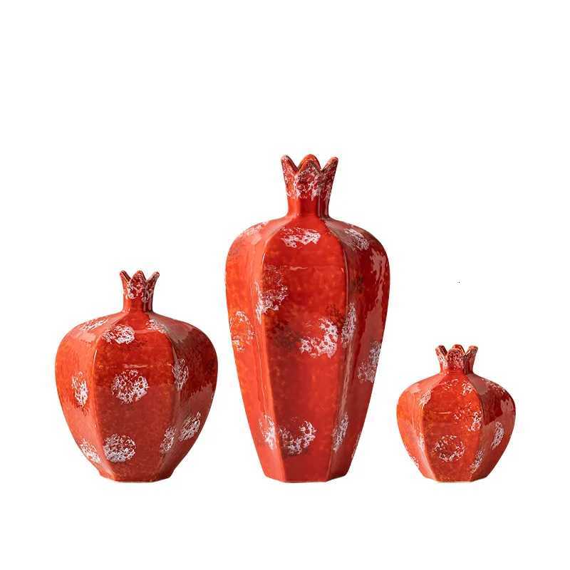 Red Pegranate Ceramic Vase Handmade Porcelain Bottle Flower Arrangement Accessories Flower Vase He Decoration Accessories Y251201