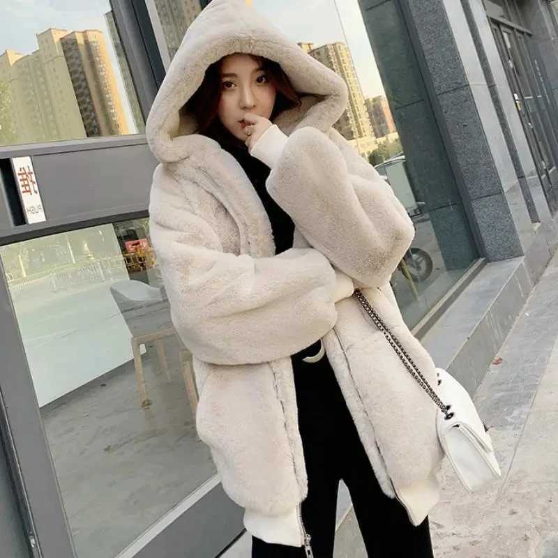 Korean Loose Thick Plush Coat For women Winter Imitation Fur rabbits Grass Coat Female Warm Zipper Jacket Hooded Parka OvercoatT251201