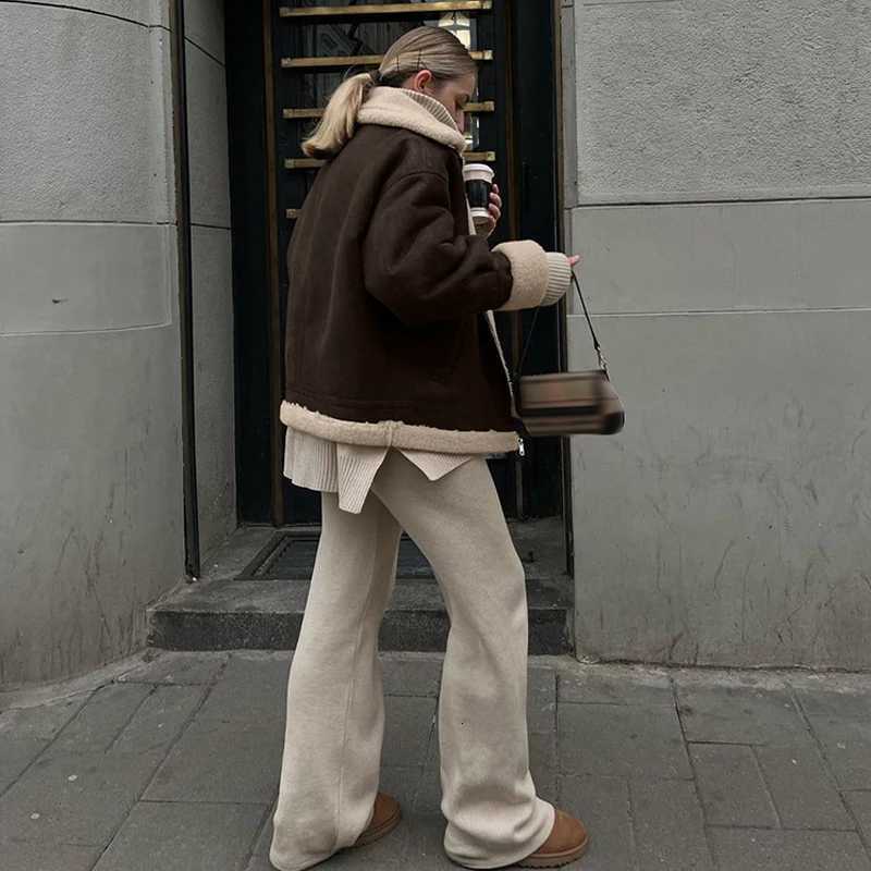 Warm Thicken Women Faux Lambswool Loose Jacket Traf 2024 Winter Long Sleeve Faux Suede Coat Female Casual Top Y2K ClothesT251201