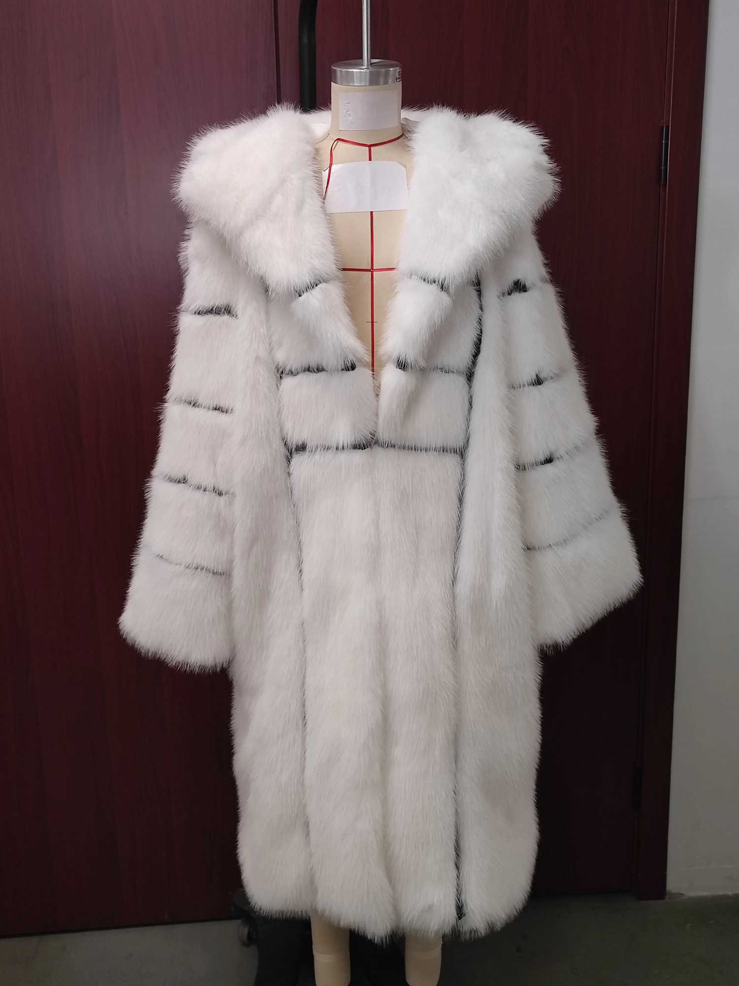 2025 Winter Women Faux Fur Jacket Coat Solid White Long Sleeve Thick Warm Overcoat Outwear Fluffy Coat For WomenT251201