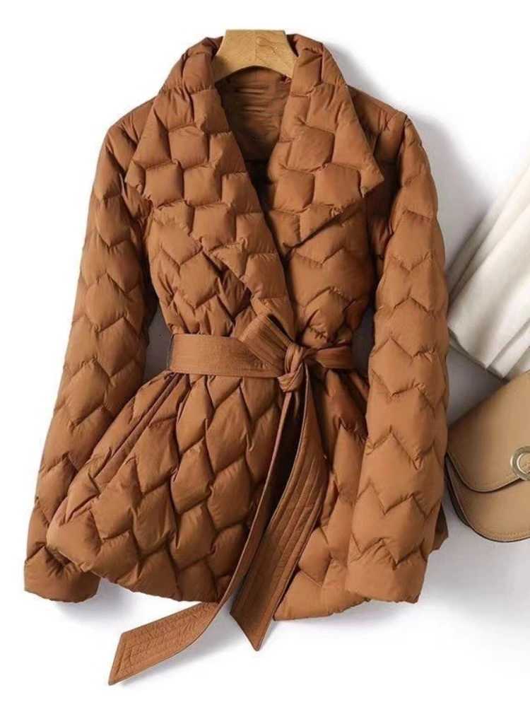 New in Winter Womens Coat Elegant Water Ripple Quilted Lightweight Down Cotton Jacket with Lapel Waist Cinched Commuting TopT251201