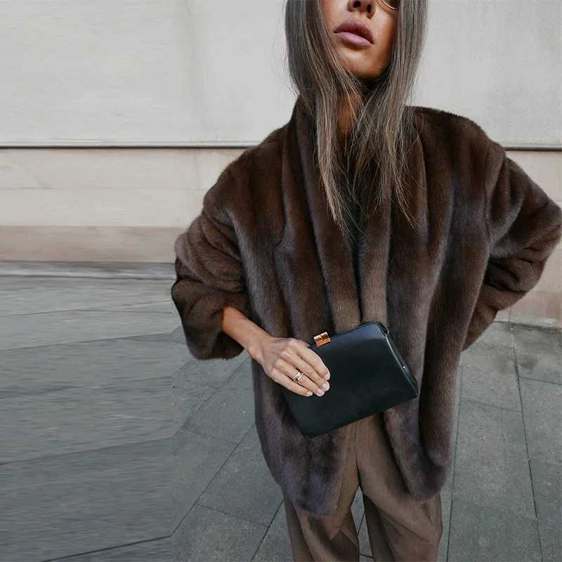 Luxury Thicken Faux Fur Coat Women Winter Lapel Long Sleeve Jacket Vintage Waistband Loose Outwear 2025 New Warm Soft Lady CoatsT251201