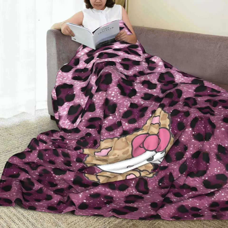 Sanrio Hello Kitty Flannel Blanket Winter Warm Soft Bedding Throws for Girls Boys Couch Chair Funny Bedspread Sofa Bed Cover H251201