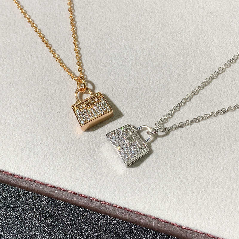 925 sterling silver lock shaped pendant necklace suitable for women pendant full cubic zirconia gold silver exquisite jewelry party X241123