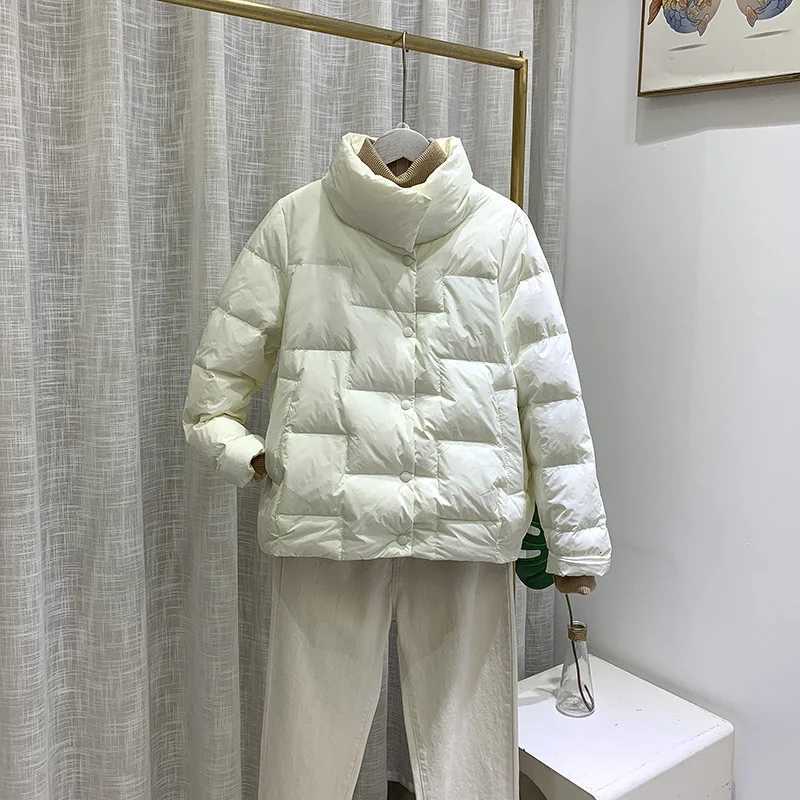 Schinteon Women Light Down Jacket Simple Casual Solid Color Stand Collar Short Outwear Autumn Coat Female New 2023 FashionT251201