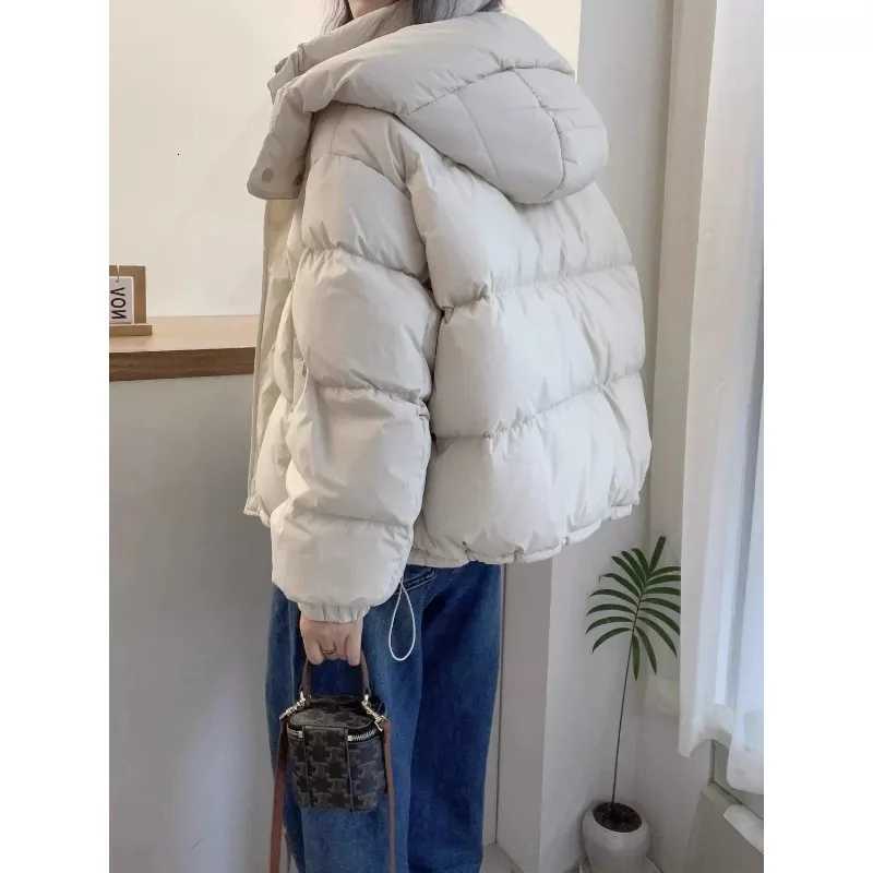 Women Autumn Winter Short Down Jacket 2025 New Plus Size Loose Cotton Padded Jacket Women Hooded Warm Casual Jacket Women ParkasT251201