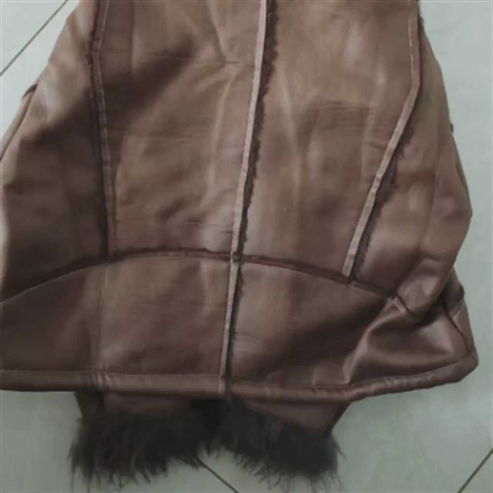 Winter Lambswool Turn Down Collar Velvet Inner Sleeve Furry Faux Leather Integrated Cotton Streetwear PU Parkas Long Sleeve TopsT251201
