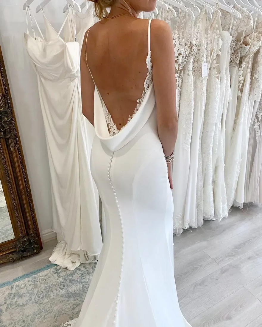 Sexy Backless Mermaid Wedding Dress Spaghetti Straps Lace Appliques Button Covered Open Back Long Bridal Gowns Dresses Custom Made Vestidos De Novias 