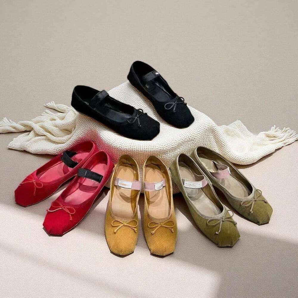 Womens Designer Ballet Shoes Luxury Flat Casual bowknot pointe shoes Suede corduroy Ladie Elastic Band Dance shoe Non Slip Outsole ballet flat girl shoes