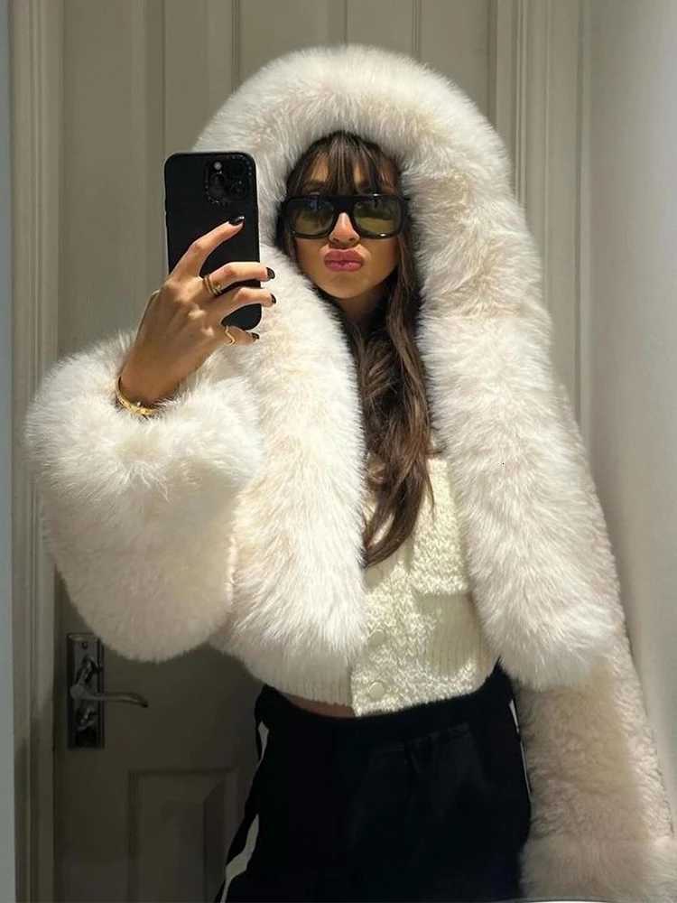 Pure White Faux Fur Short Jacket Casual Lapel Full Sleeve Loose Thickened Hooded Jacket 2025 Womens Winter Streetwear New StyleT251201