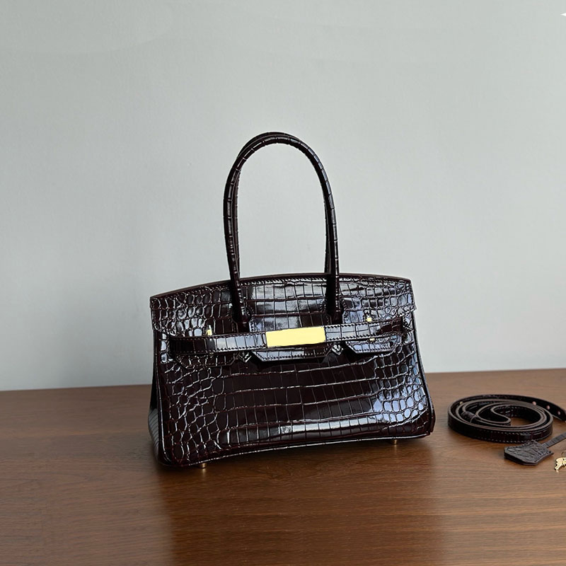 28A Designer Handbag Premium Wine Red Shoulder Bag Wallet Luxury Oil Wax Leather Tote Bag Fashion Womens Large Capacity Commuter Bag Handbag