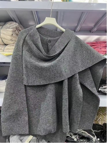 2024 Style Womens Autumn New Asymmetric Scarf Short Loose Knitted Coat Long Sleeve 241114