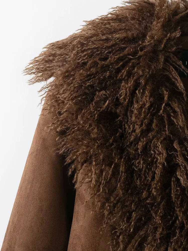 Women 2025 Autumn Winter New Solid Faux Fur Jackets Women Fashion Lapel Plush Coat Slim Elegant Patchwork Brown Short CoatsT251201