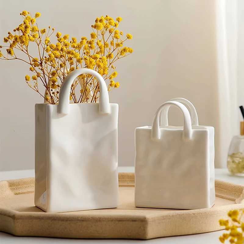 HUA Handbag Shape Vase Modern Decorative White Vase He Decoration Dried Flower Arrangement Table Decoration Y251201