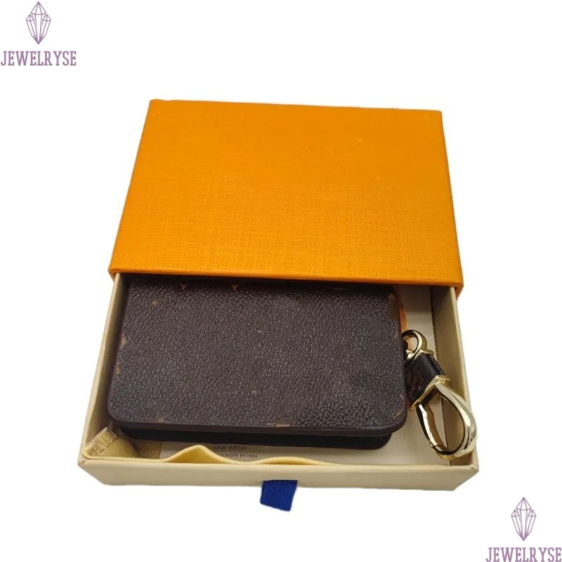 Designer Bag Keychains Car Keys Holder Key Rings Black Plaid Brown Flower PU Leather Pendant Keyrings Charm for Men Women Fashion Pouches Jewelry Acce