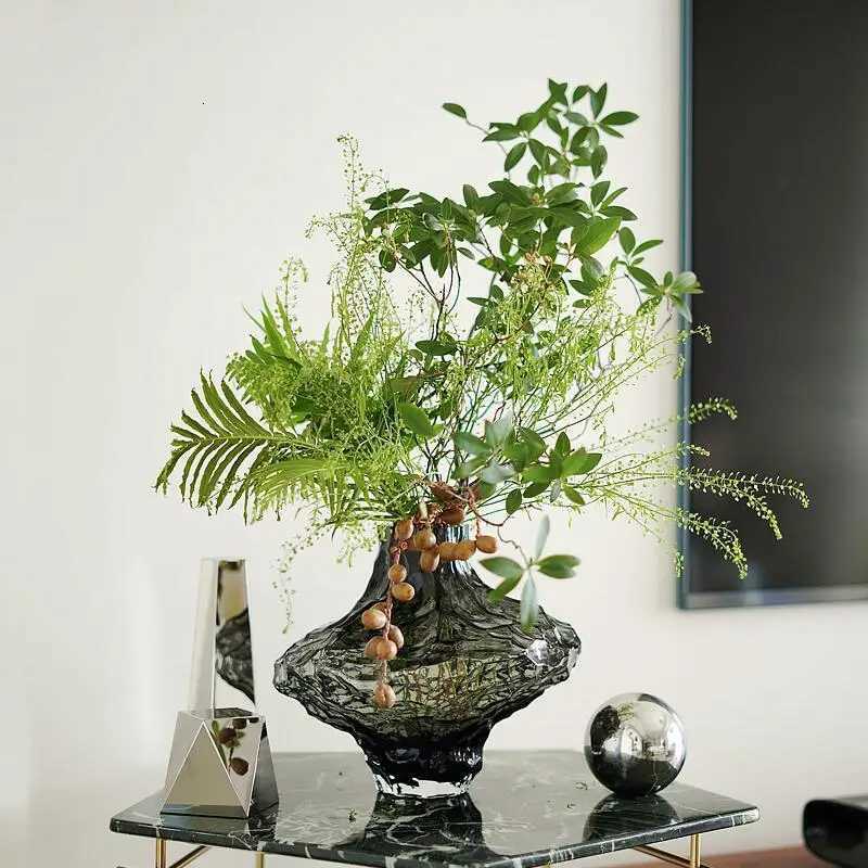 Luxury Nordic Minimalist Style Fro Vase ic He Living Ro Decoration Stand For Flowers Decorative Vases Modern Y251201