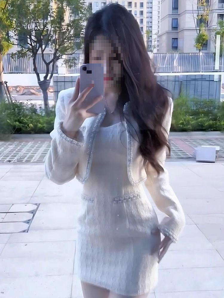 French Style Little Chanel Coat Autumn New Socialite Elegant Waist-Cinching Short Skirt Design Two-Piece Womens Set 250618