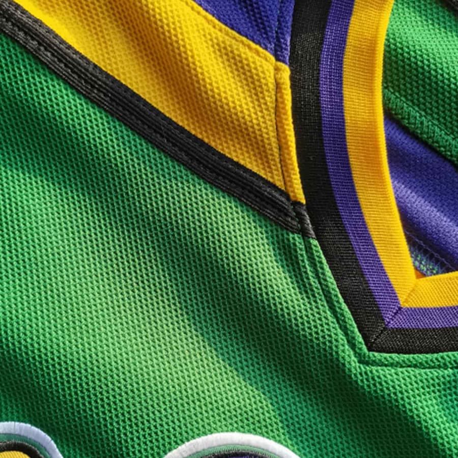 Classic fashion embroidery, casual holiday men's V-neck long sleeved shirt, Goldberg 33 ice hockey jersey with green duck, machine washed and fit