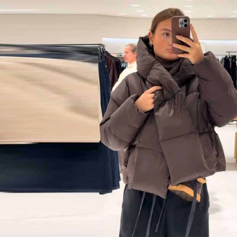 Thicken Womens Down Jacket Brown Detachable Scarf Collar Hooded Cotton Padded Coats Warm Outwears 2025 New Winter Lady CoatsT251201