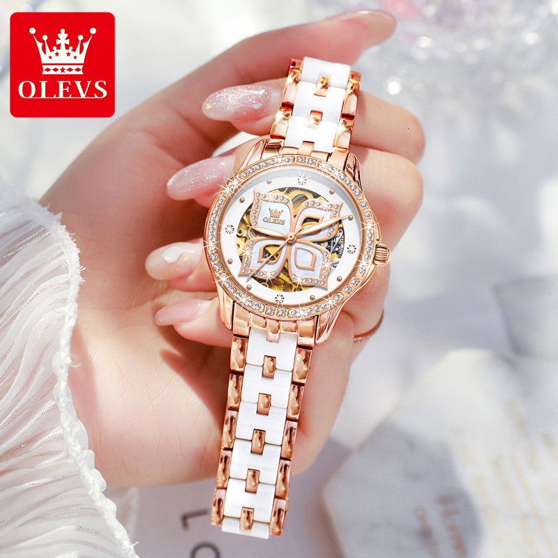 OLEVS Designer Fashion High-end Business Watch Watch Brand Four-leaf Clover Hollow Diamond Set Luminous Women's Watch Luxury Free Shipping Wholes