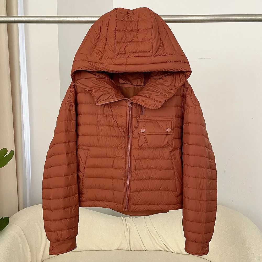 White Duck Down Jacket Women New Fashion Spring Autumn Light Down Coat Warm Puffer Jacket Casual European Clothing FemaleT251201