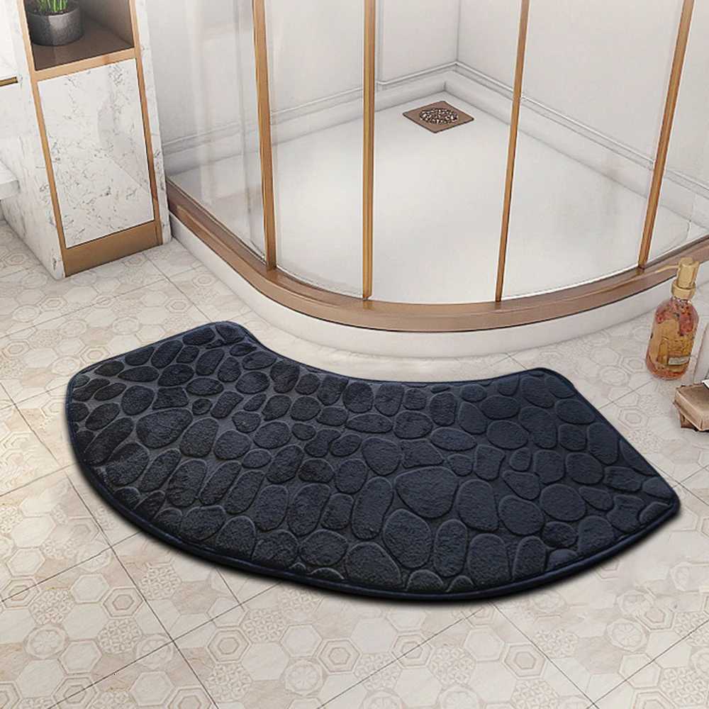 1PC Arc-Shaped Water-Absorbing Floor Mat Sector-Shaped Carpet Shower Ro Entrance Foot Mat Toilet Bathro Anti-Slip Mat H251129