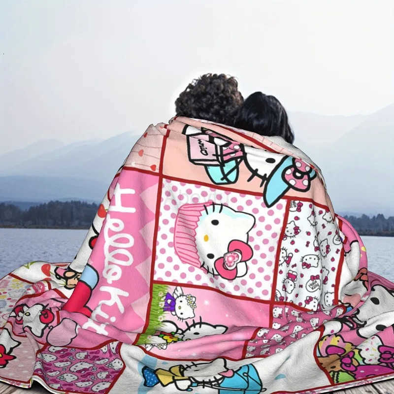 Sanrio Hello Kitty Flannel Blanket The Perfect Gift Soft and Warm Suitable for Sofas Beds and Office Napping Blankets Decoration H251201