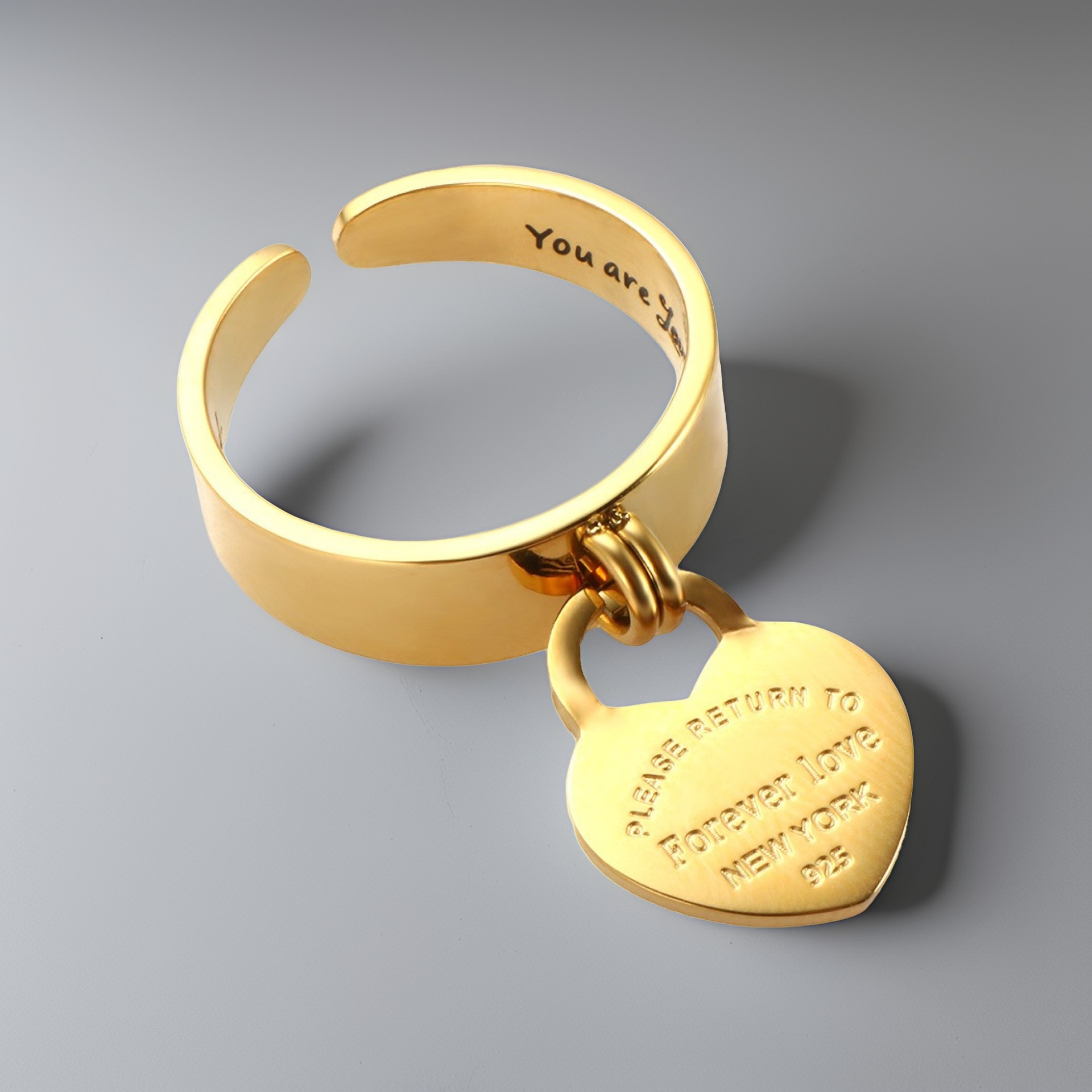 Cross Border Hot Selling Titanium Gold Plated With Carved Letters For Women Peach Heart Pendant Micro Opening Stainless Steel Ring
