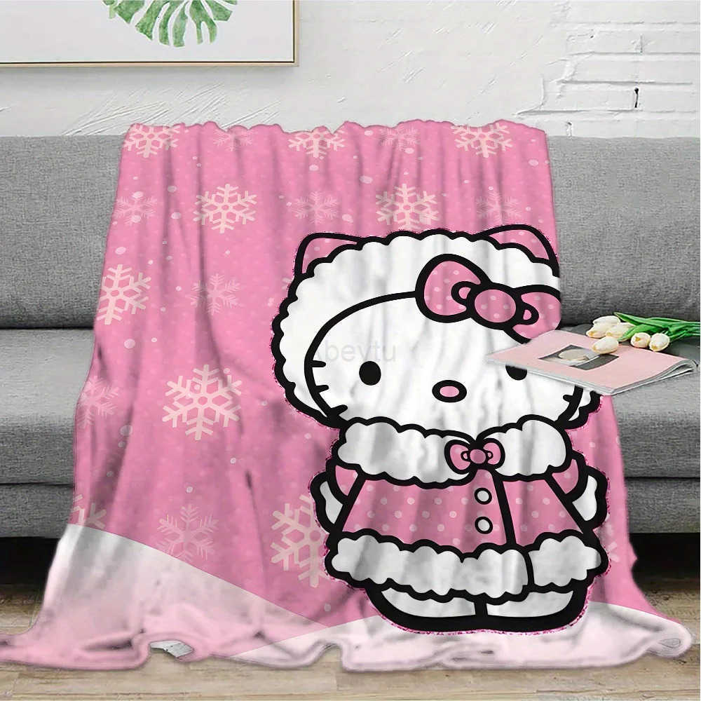 Sanrio A for hello kitty Christmas Fleece Blanket Pink Snowflake Winter Design Cozy Country-Style Home Decor PerfectHoliday Gift H251201