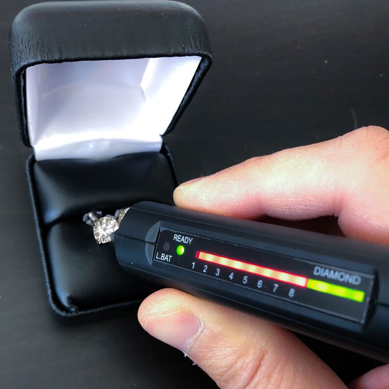 moissanite earrings Sterling Silver Diamond Stud Earrings 2ct Genuine D Color Moissanite for Ladies Gentlemen 925 Silver Earring Jewelry