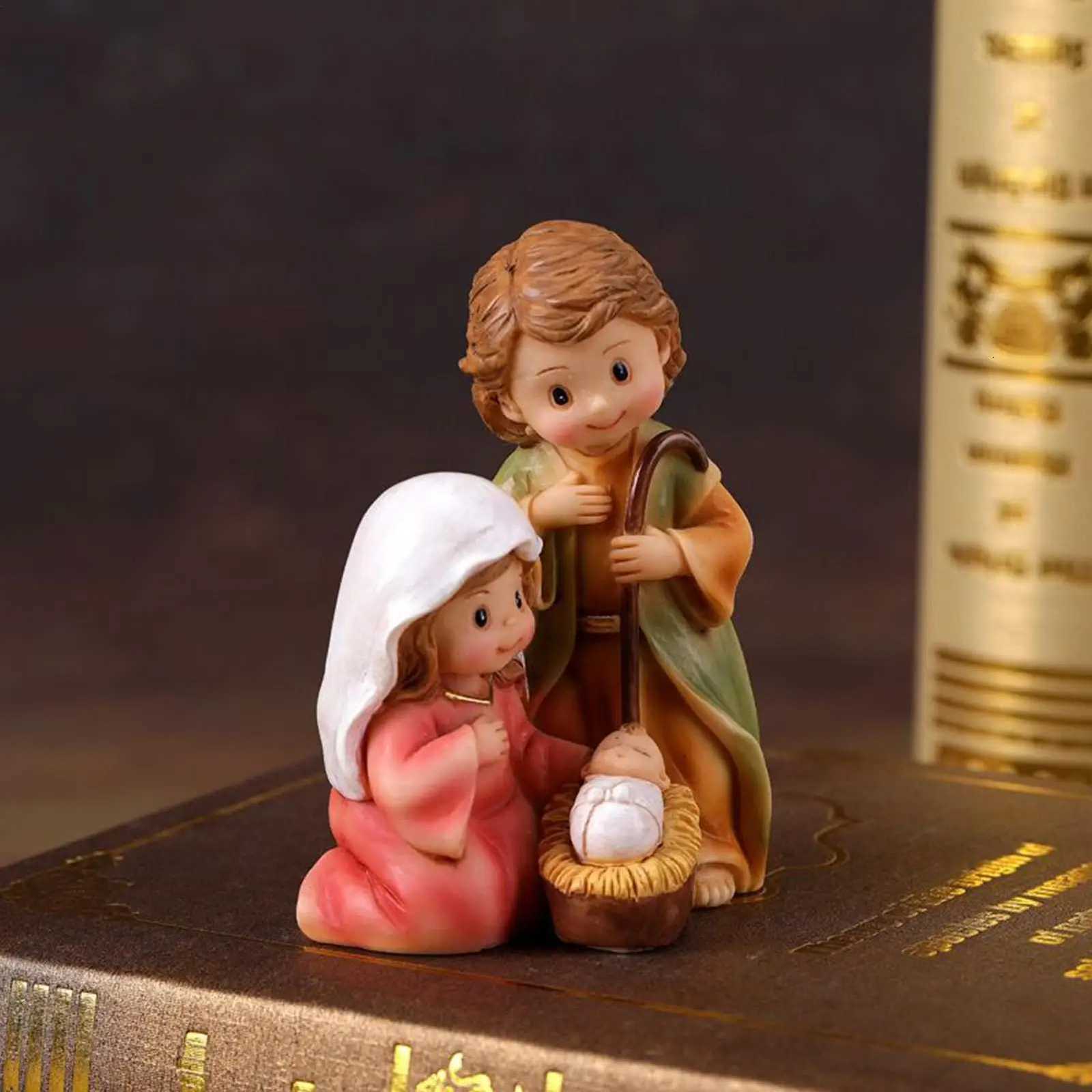 Holy Family Statue Resin Christmas Decor Figurine Desktop Birth of Jesus Statue for Bookcase Window Sill Bookshelf Display H251129