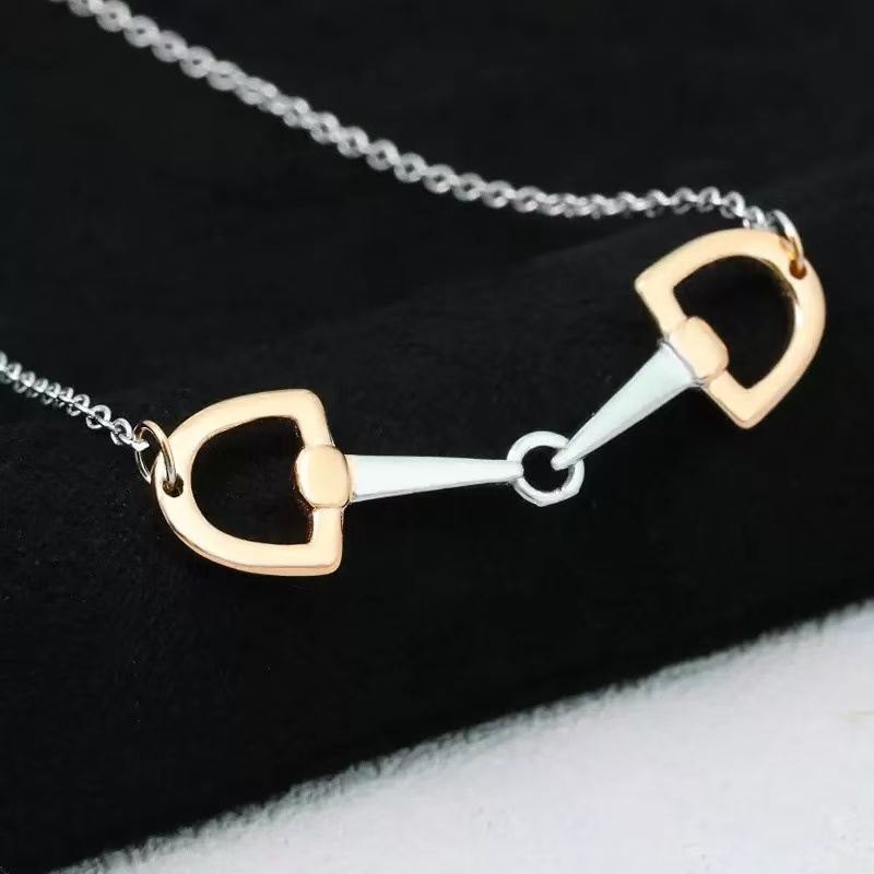 High Quality Horsebit Snaffle Bit Charm Bracelet for Women Equestrian Horse Lover Jewelry Gift European American style