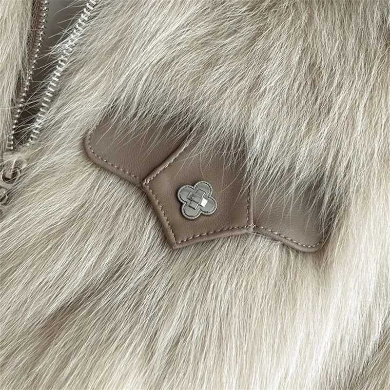 2025 New Autumn Winter Fur Coat Womens Short Lapel Imitation fox fur Long sleeved Korean version Fashion Zipper Thicken TopT251201