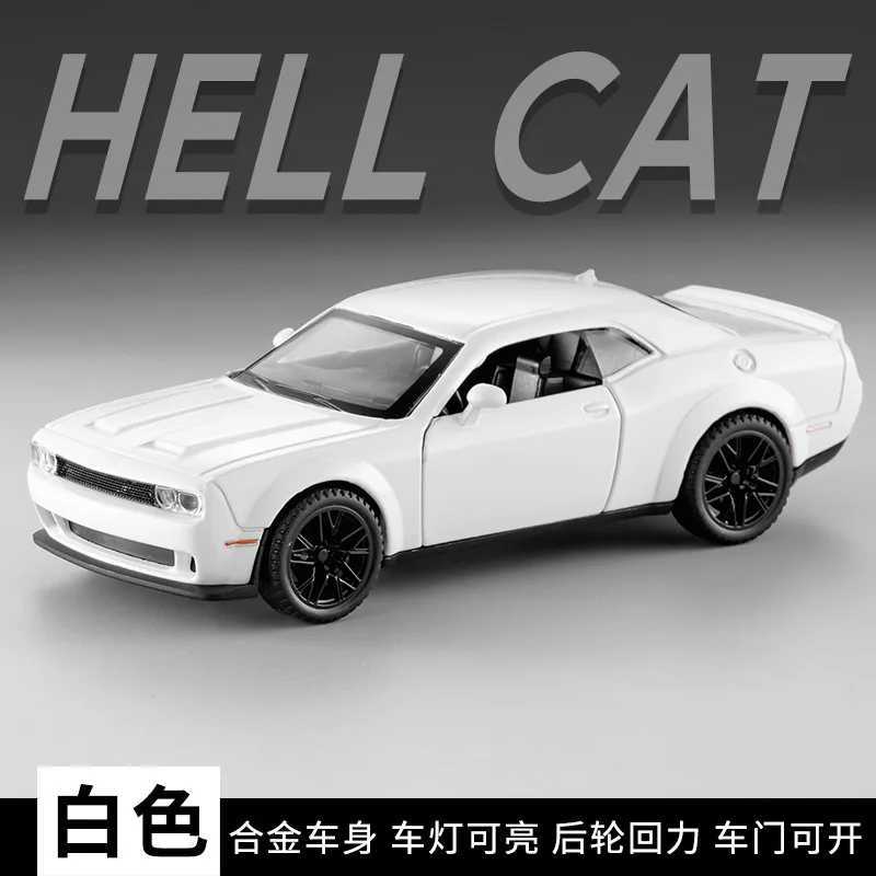 Dodge Challenger Hellcat Toy Car for 1 32 Scale Die Cast Metel Toy Pull Back Hellcat Model Cars with Sound and Light Hellc J251129