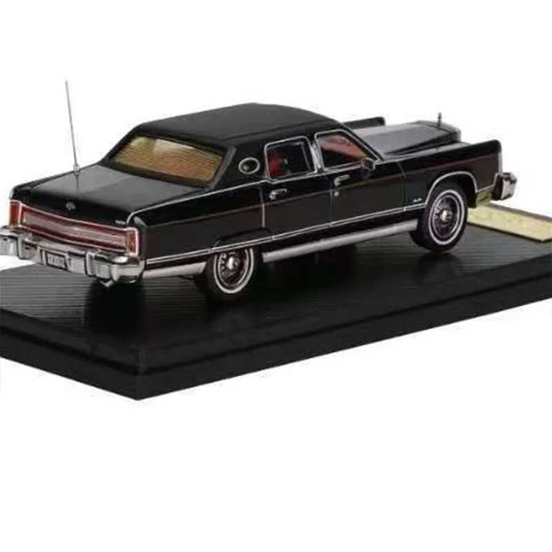 New In Stock Sun Star 164 1979 Lincoln Continental City Simulation Alloy Miniature Die-Cast Car Model ChildrenS Christmas Gift J251129