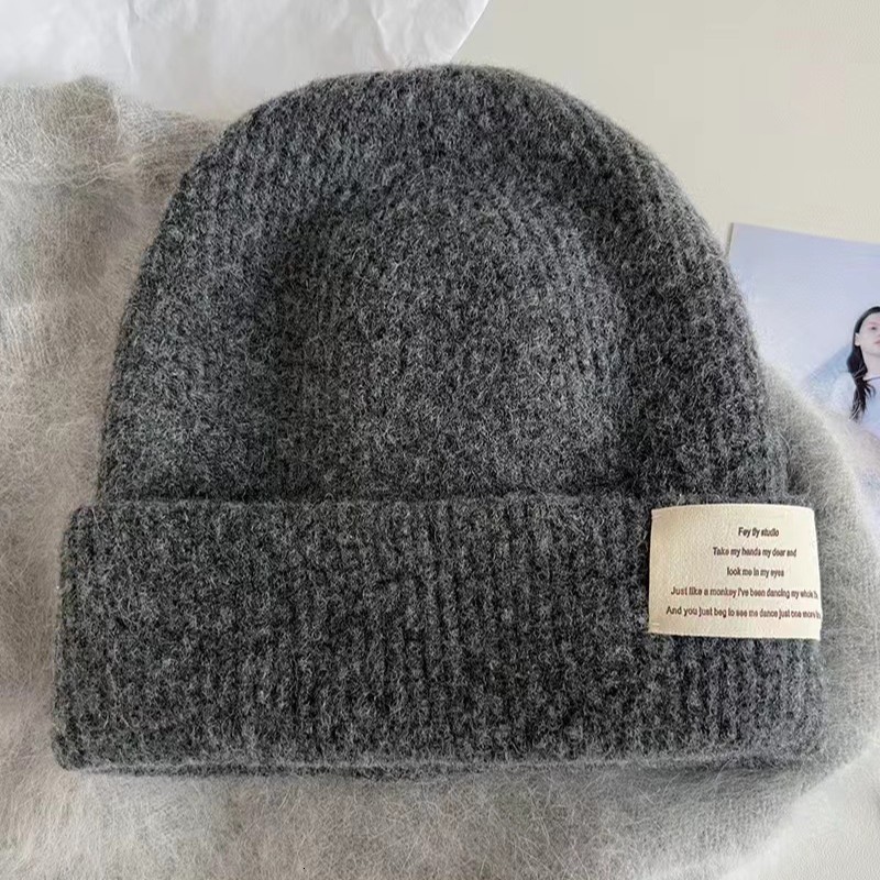 BeanieSkull Caps Winter Real Rabbit Fur Beanies For Women Fashion Solid Warm Fur Pompom Hat Beanies Female Three Fold Thick Knitted Hats 231202