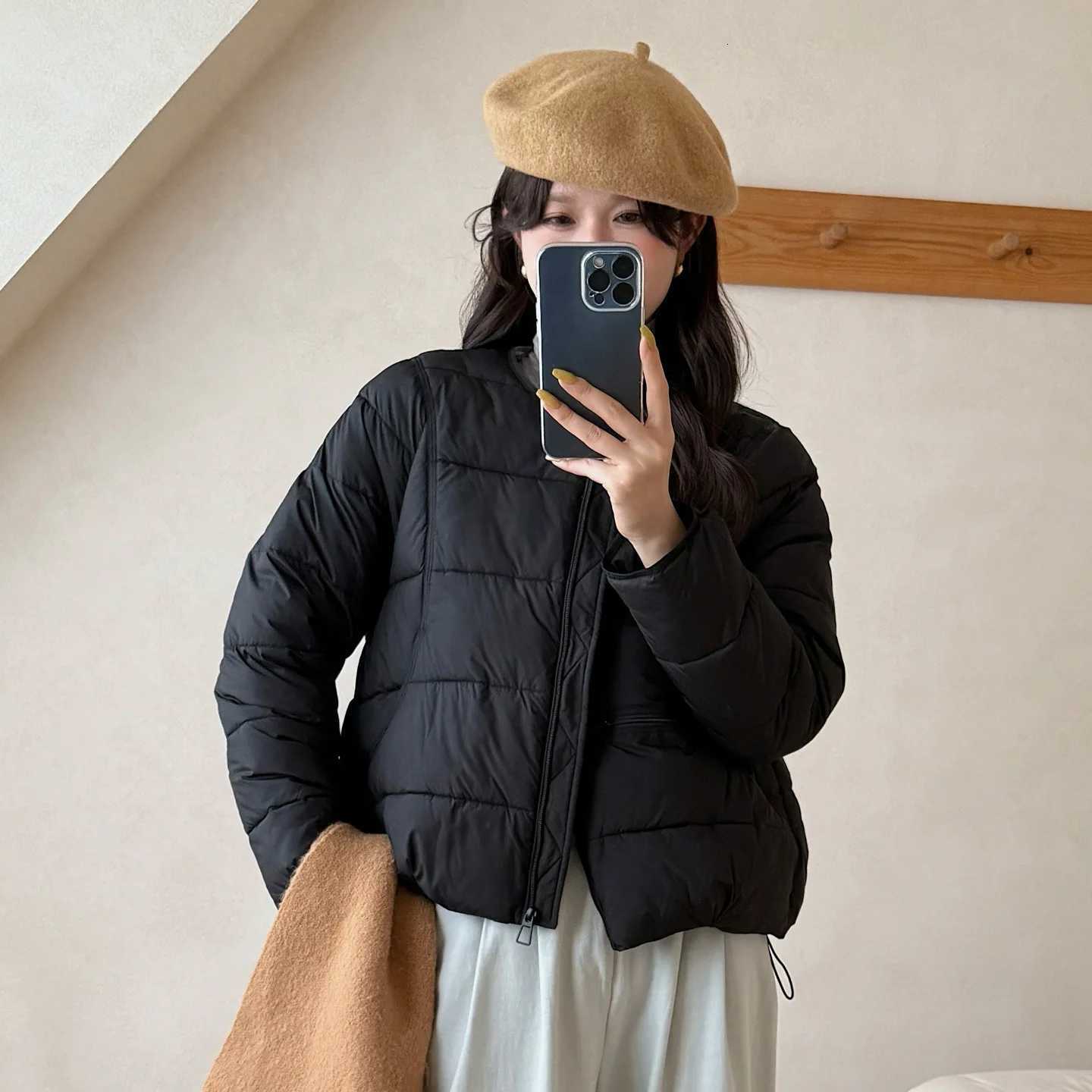 Down and Cotton Jacket Womens Winter New Fashionable Round Neck Loose Small Fragrance Style Warm and Lightweight Short JacketT251201