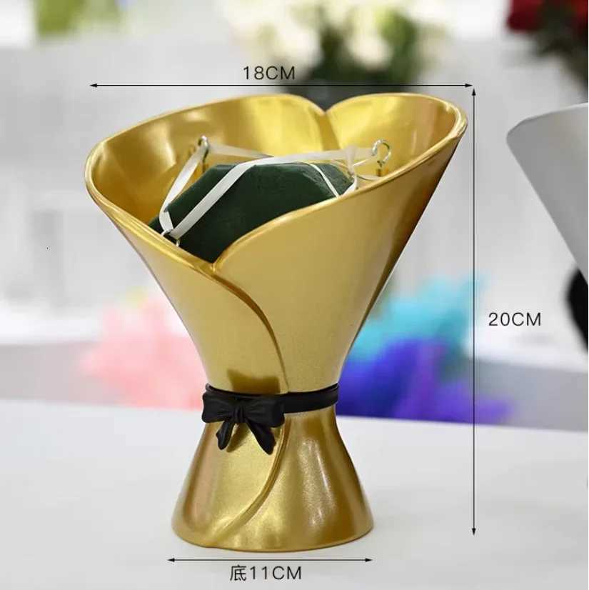 Hand held flower ware Korean Kidoscope flower bouquet arrangement box art vase decoration Y251201
