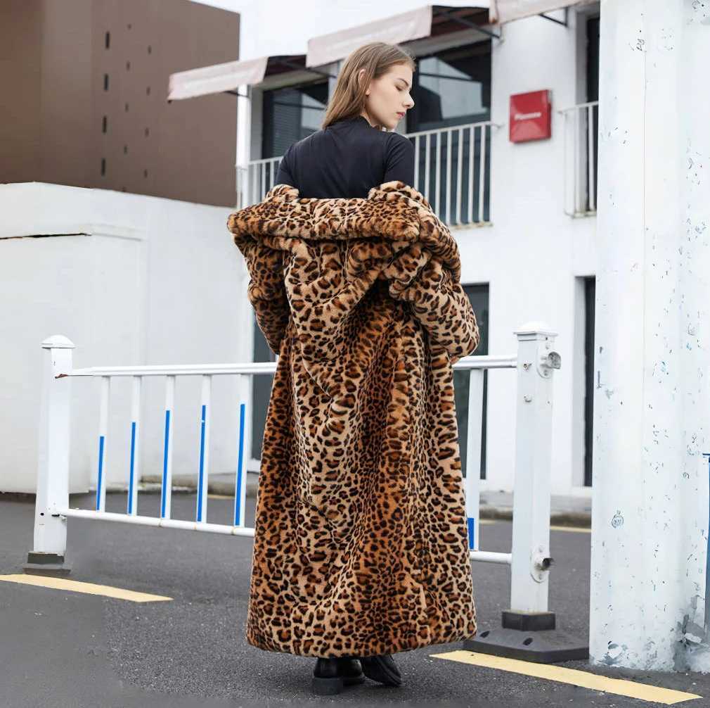 Winter Fashion Loose Thicken Outwear Luxury Womens Fluffy Leopard Print Coat Faux Fur Coat Street Full Sleeve Female OvercoatT251201