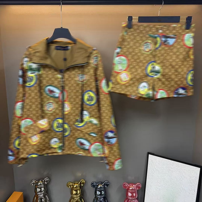 High-Quality 2025 Designer Fall New Letter Print Casual Loose-Chic Jacket & Trench Coat Set + Shorts