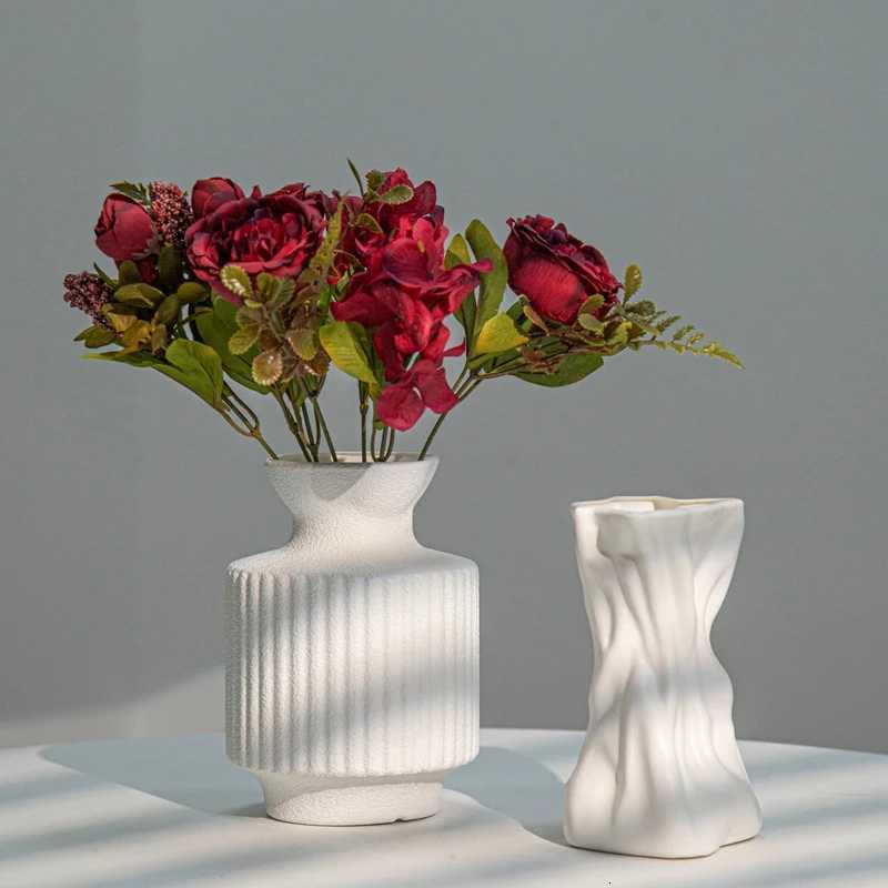 Plastic Flower Vase Modern Simple White Vase He Ro Decoration Ornaments Artistic Plant Pot Interior Decor Table Ornament Y251201