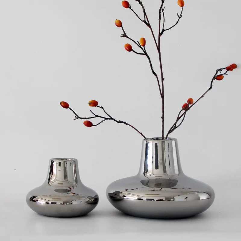 Nordic Ceramics Silver Plating Vase He Flower Accessories Vase Living Ro Wine Cabinet Decora Artwork Soft Outfit Ornaments Y251201