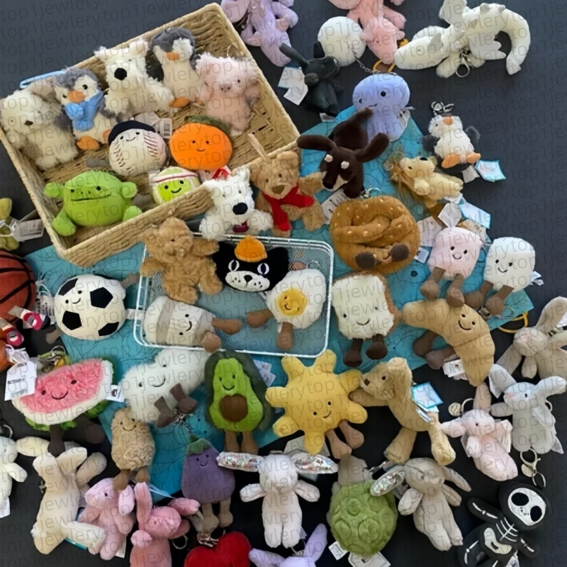 Luxury Designer keychain plush key chain christmas gift Animal Two Tone Cute Soft Two Tone Keychain Bag Pendant Kawaii Plush Doll Car Lanyards Accessories Lanyards