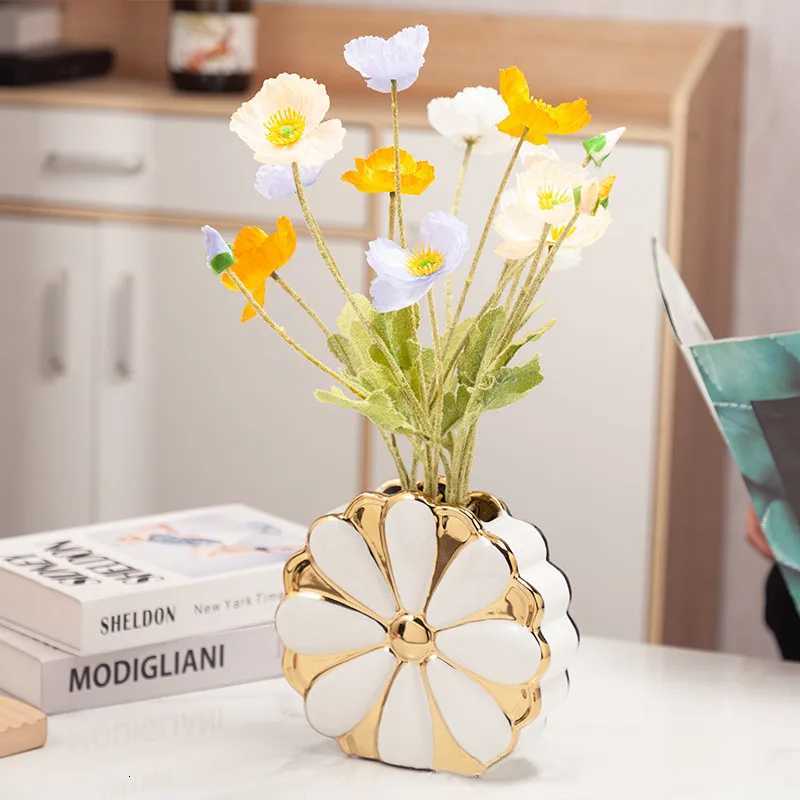 Ceramic Vase Flower Shape Golden Bottle Floral Arrangement Accessories Flower Vase Terrarium He Decoration Accessories Y251201
