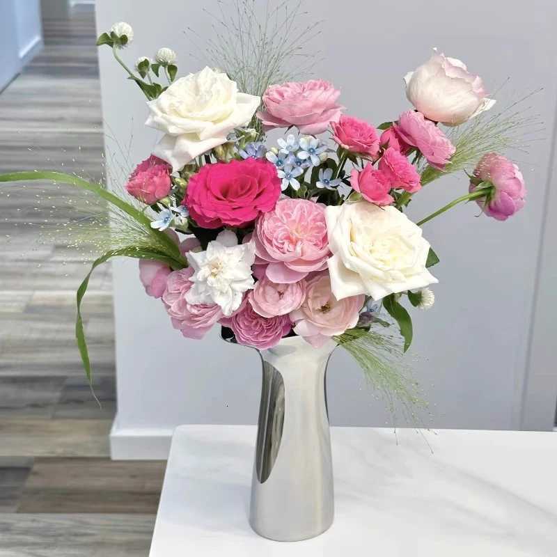 Modern Flower Vase Nordic Aesthetic Flower Bottle Desk Decorating Elegant Vases Ro Decoration Off Flowerpot Unusual Shape Y251201