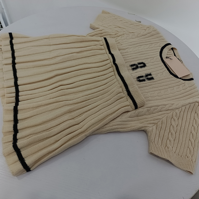 2026 Spring Women Sleeve Dress Summer Knitted Skirt New Simple Sexy Thin Short Skirts Fashion Womens Clothing Yoga Sports Set
