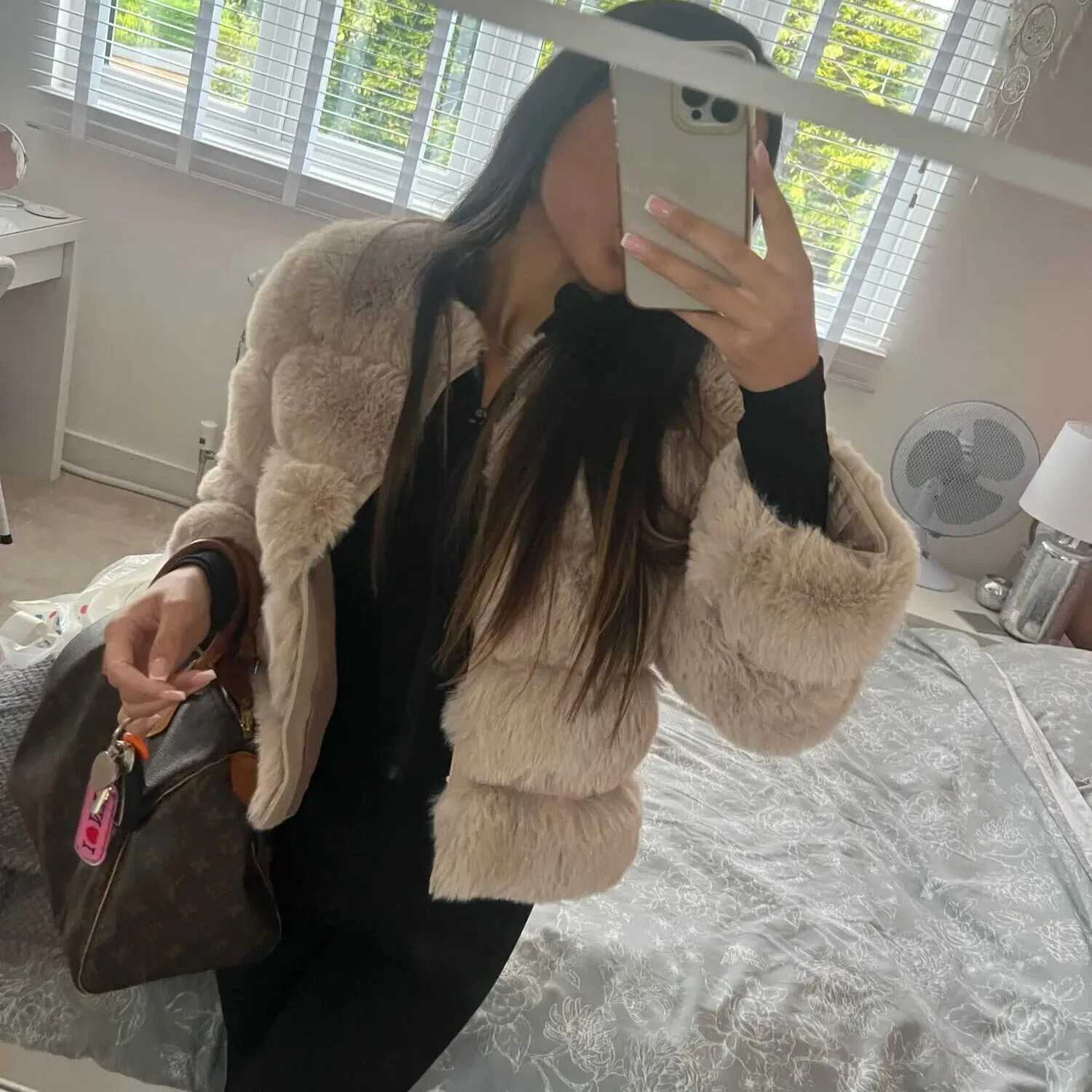Womens Fashion faux fur coat super hot Autumn Winter women short Faux fox fur fluffy jacket high quality 7xl Ladies furry coatsT251201