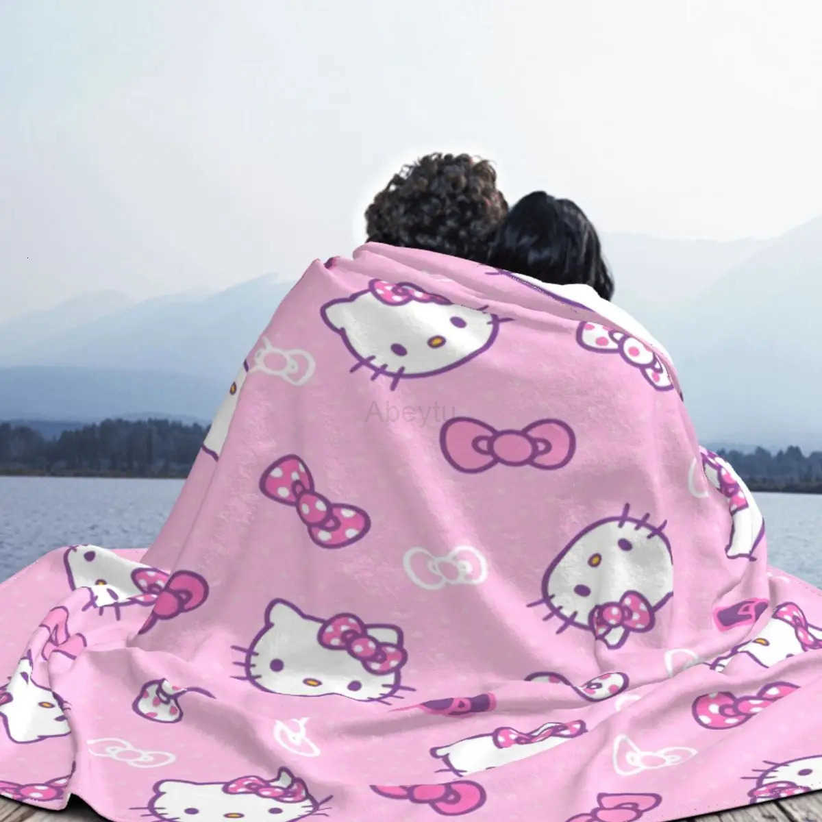 Sanrio Official Hello Kitty Pink Cute Blanket Cover Flannel Ultra-Soft Throw Blanket for Outdoor Travel Bedspread H251201