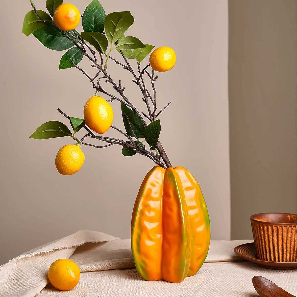 Resin Vase Simated Fruit Statue Cartoon Star Fruit Vase Lemon Flowerpot Flower Arrangement Accessories He Decoration Y251201